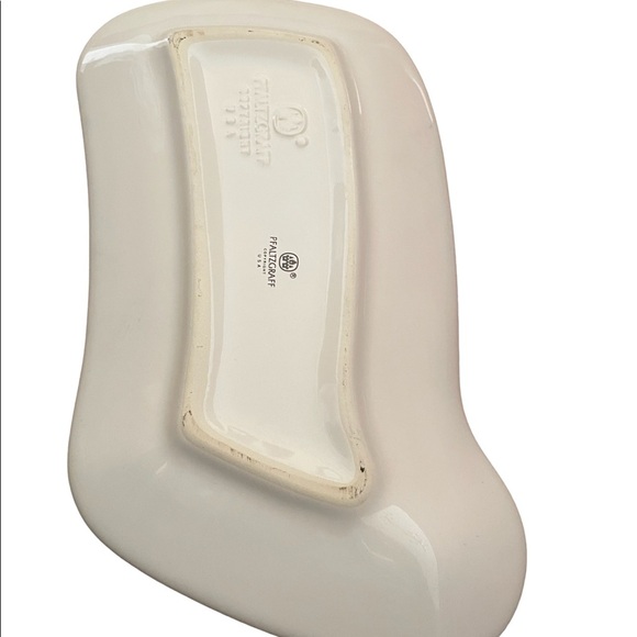 Pfaltzgraff Christmas Stocking Shaped cookie dish - Picture 4 of 4